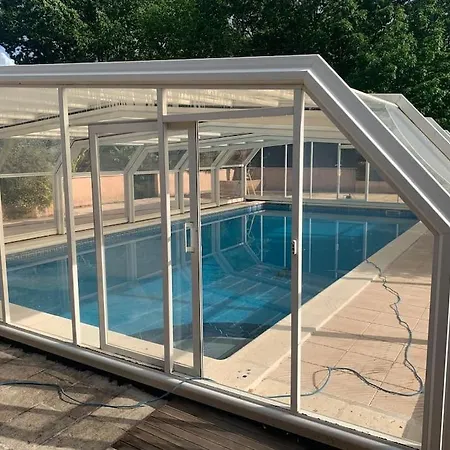 Prázdninový dům Maison Familiale Avec Piscine Proche Perigueux *