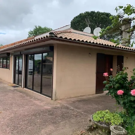 Maison Familiale Avec Piscine Proche Perigueux Chancelade